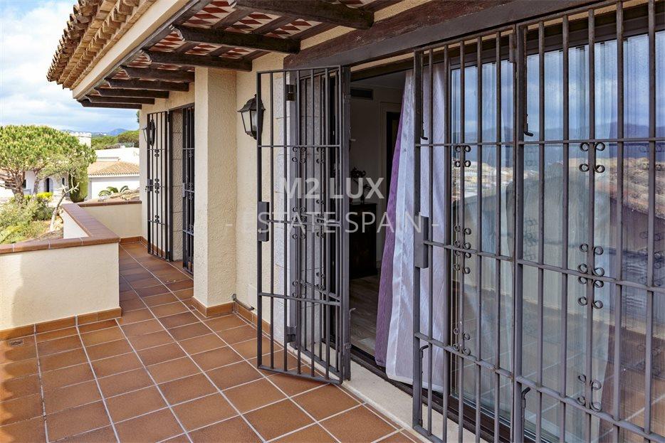 Вилла в Сан-Фелиу-де-Гишольс 689 м2 №VL20728B7234  - Продажа - 38 large