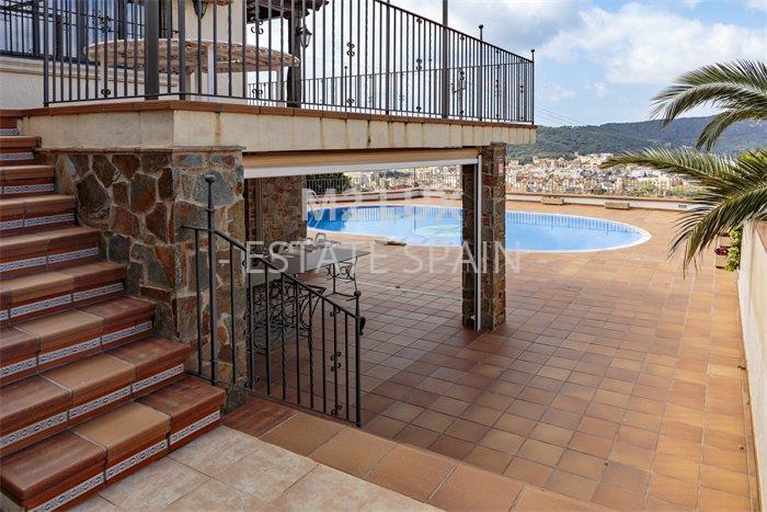 Вилла в Сан-Фелиу-де-Гишольс 689 м2 №VL20728B7234  - Продажа - 79 preview