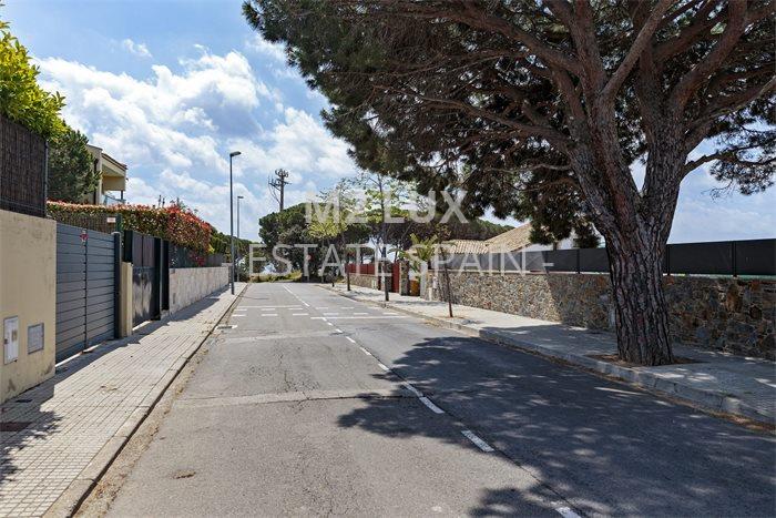 Вилла в Сан-Фелиу-де-Гишольс 689 м2 №VL20728B7234  - Продажа - 105 preview