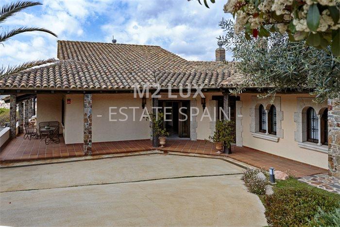 Вилла в Сан-Фелиу-де-Гишольс 689 м2 №VL20728B7234  - Продажа - 4 preview