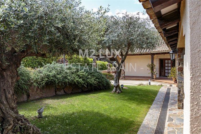 Вилла в Сан-Фелиу-де-Гишольс 689 м2 №VL20728B7234  - Продажа - 99 preview