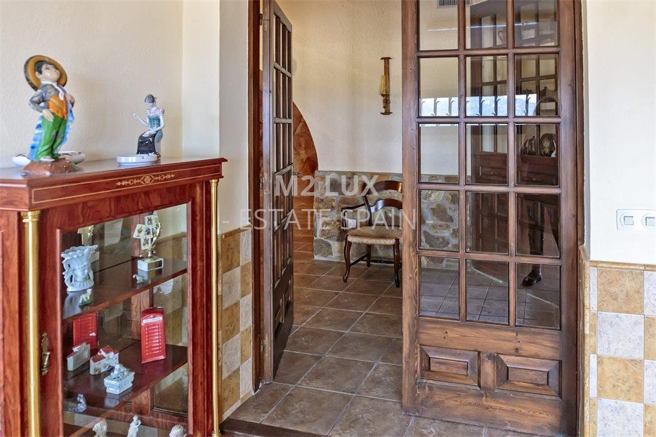 Вилла в Сан-Фелиу-де-Гишольс 689 м2 №VL20728B7234  - Продажа - 65 large