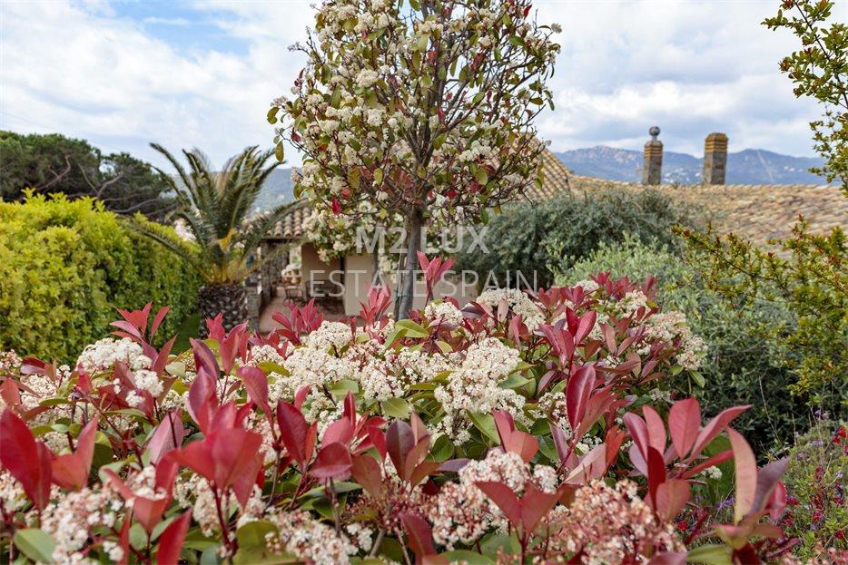 Вилла в Сан-Фелиу-де-Гишольс 689 м2 №VL20728B7234  - Продажа - 101 large