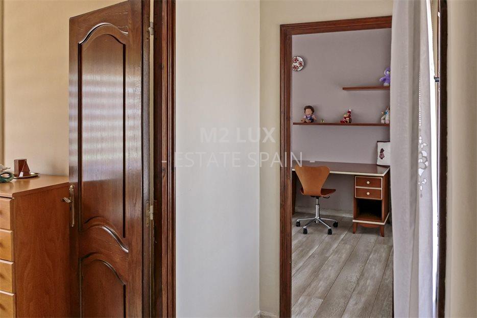 Вилла в Сан-Фелиу-де-Гишольс 689 м2 №VL20728B7234  - Продажа - 44 large