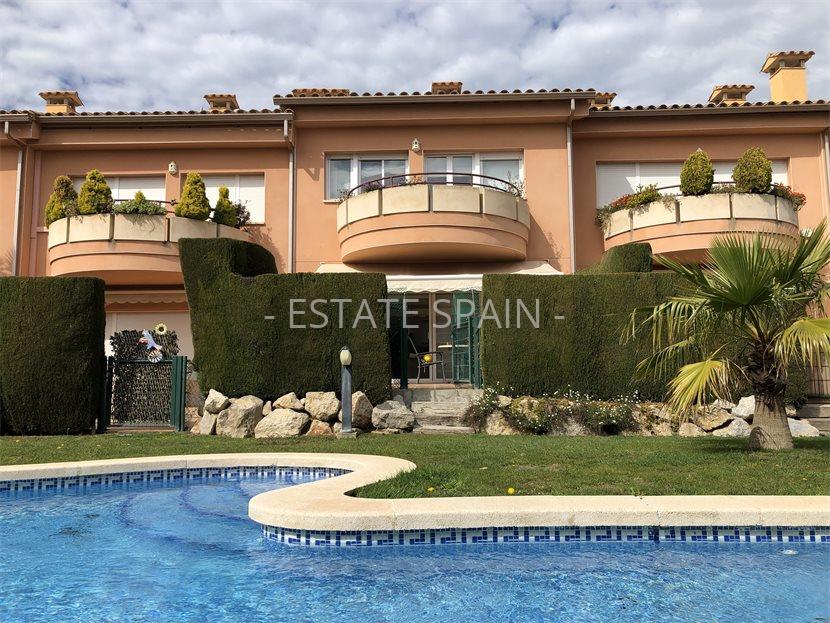 Таунхаус в Плайя-де-Аро 214 м2 №BL20857E8E6  - Продажа - 44 large