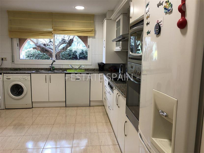 Таунхаус в Плайя-де-Аро 214 м2 №BL20857E8E6  - Продажа - 40 large