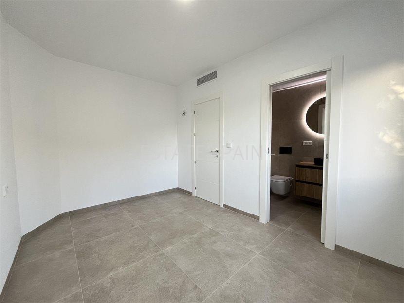 Вилла в Сан-Педро-дель-Пинатар 145 м2 №VL2510104E9FF  - Продажа - 16 large