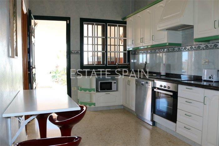 Вилла в Сан-Кристобаль-де-ла-Лагуна 210 м2 №VL217243E7B  - Продажа - 21 preview