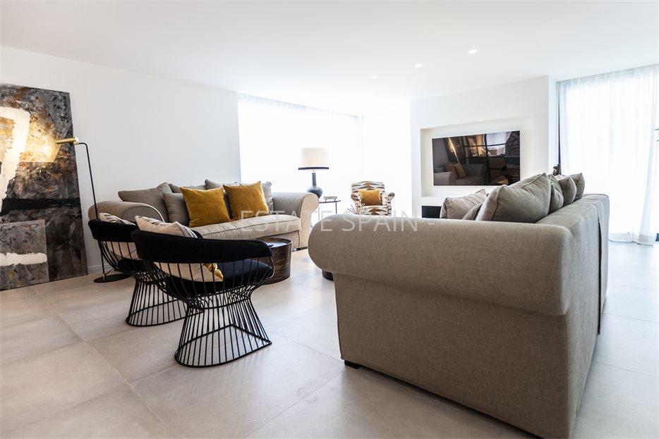 Особняк в Кабо-де-лас-Уэртас 360 м2 №BL19721BD736  - Продажа - 2 large