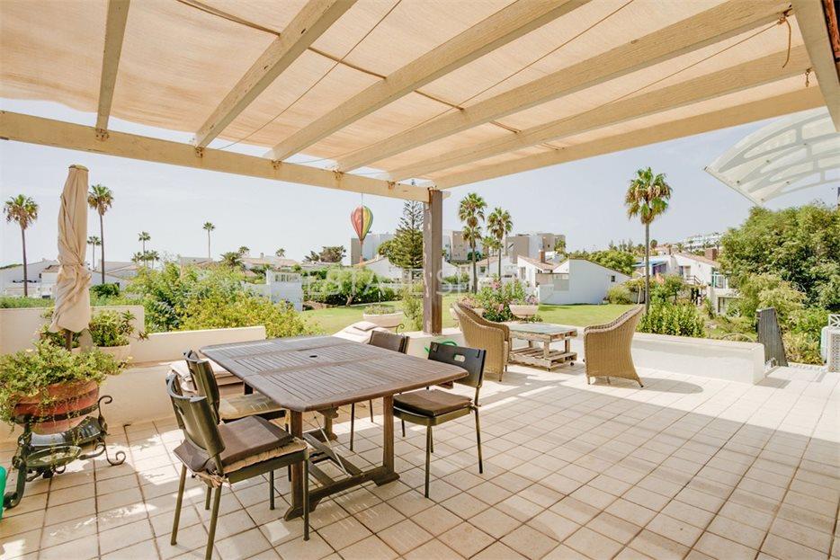 Особняк в Эстепоне 167 м2 №VL24103773AD  - Продажа - 2 large