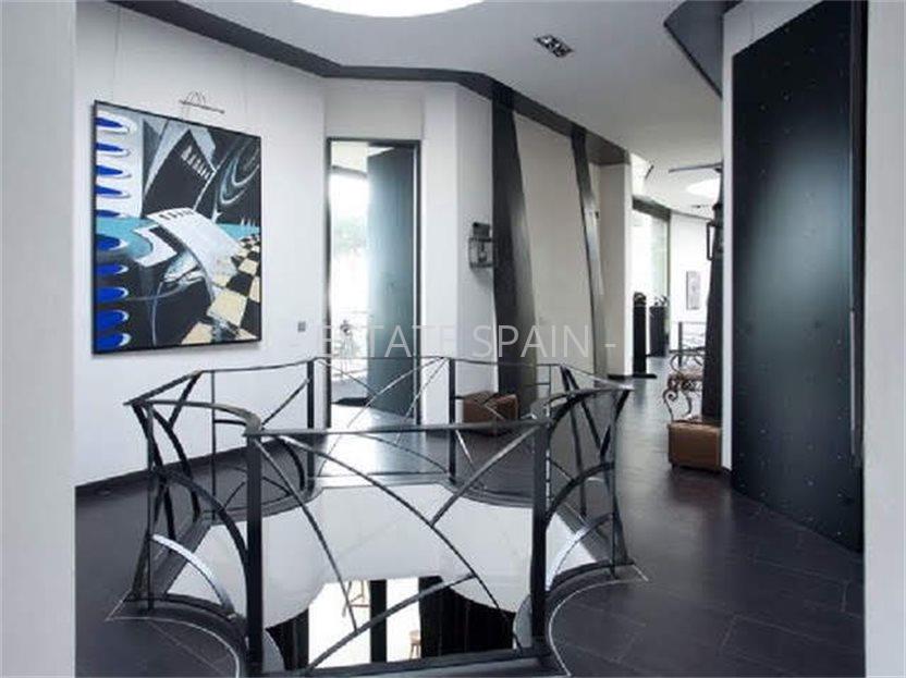 Вилла в Сан-Висенс-Де-Монтальт 1500 м2 №VL193187432F  - Продажа - 2 large