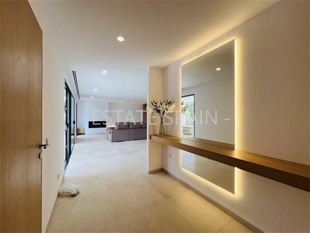 Вилла в Санта-Понсе 659 м2 №VL24638C92E  - Продажа - 3 preview