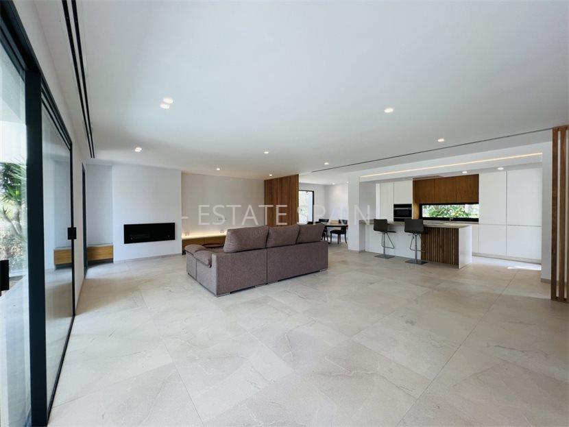 Вилла в Санта-Понсе 659 м2 №VL24638C92E  - Продажа - 2 large