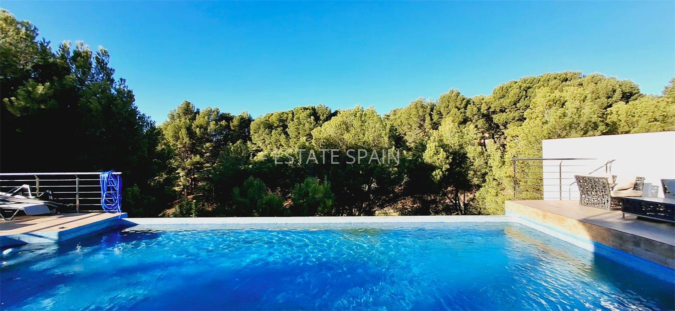 Вилла в Альтее 495 м2 №VL241025BDCBC  - Продажа - 1 large