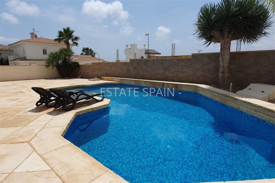 Вилла в Сьюдад-Кесада 175 м2 №VL248636BC3  - Продажа - 3 large