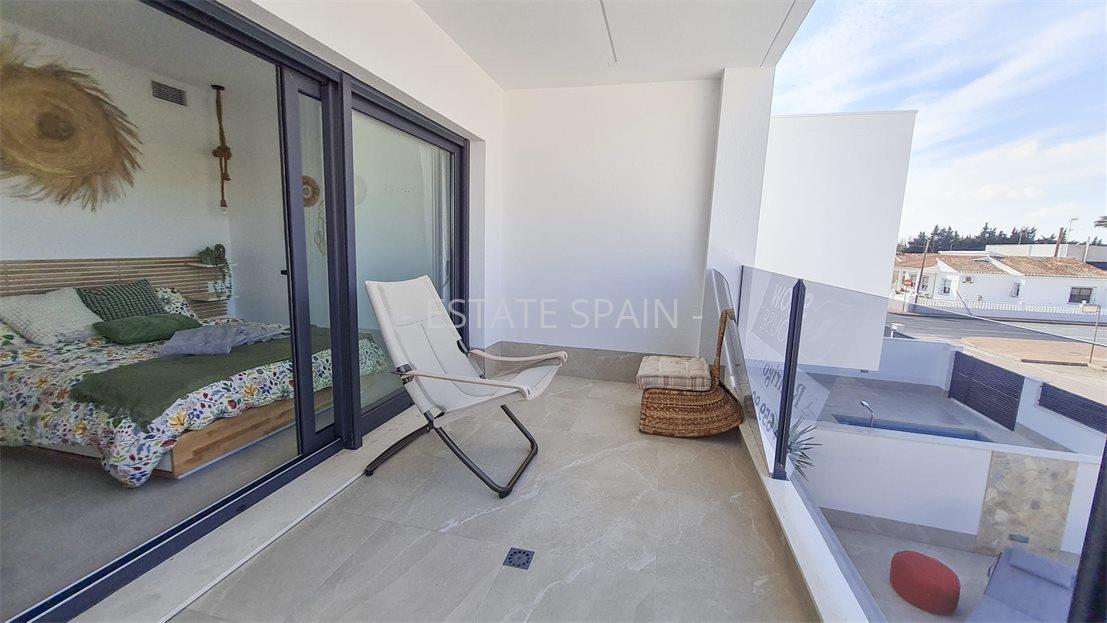 Вилла в Сан-Педро-дель-Пинатар 112 м2 №VL25109C8687  - Продажа - 35 large