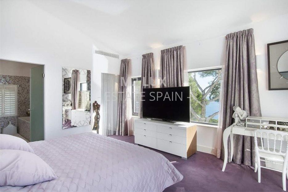 Вилла в Сан-Антони-де-Калонже 583 м2 №VL18112390E48  - Продажа - 25 large