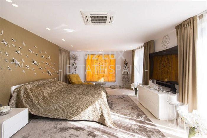 Вилла в Сан-Антони-де-Калонже 583 м2 №VL18112390E48  - Продажа - 21 preview