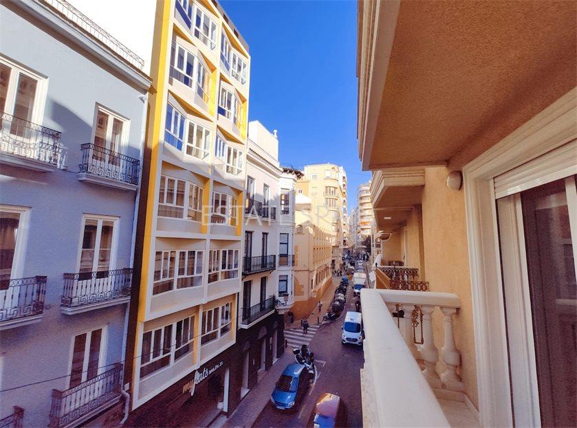 Апартаменты в Аликанте 135 м2 №ART21854DE85  - Продажа - 29 large