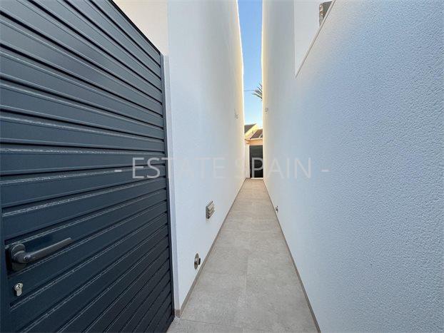 Вилла в Сан-Педро-дель-Пинатар 145 м2 №VL251010066F9  - Продажа - 21 preview