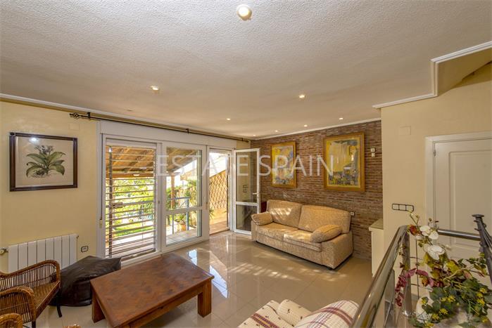 Таунхаус в Деэса-де-Кампоамор 208 м2 №TAU184175EC5  - Продажа - 2 preview