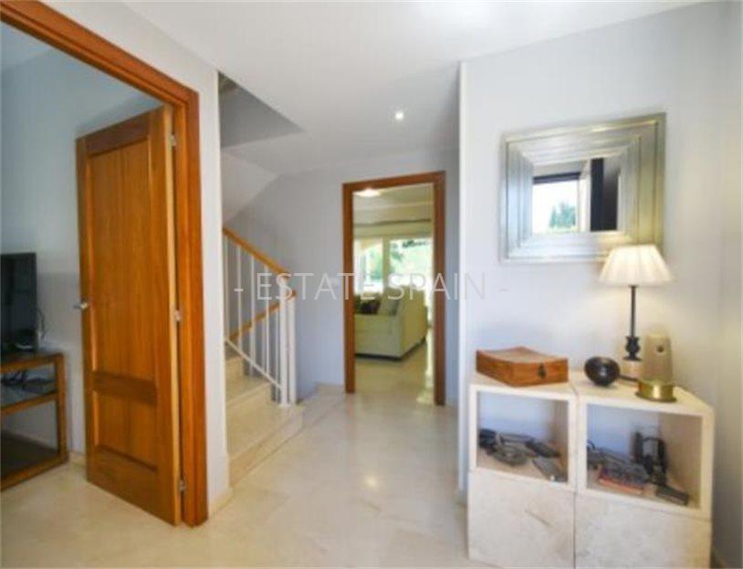 Вилла в Эльвирии 333 м2 №VL19117A7F5B  - Продажа - 36 large