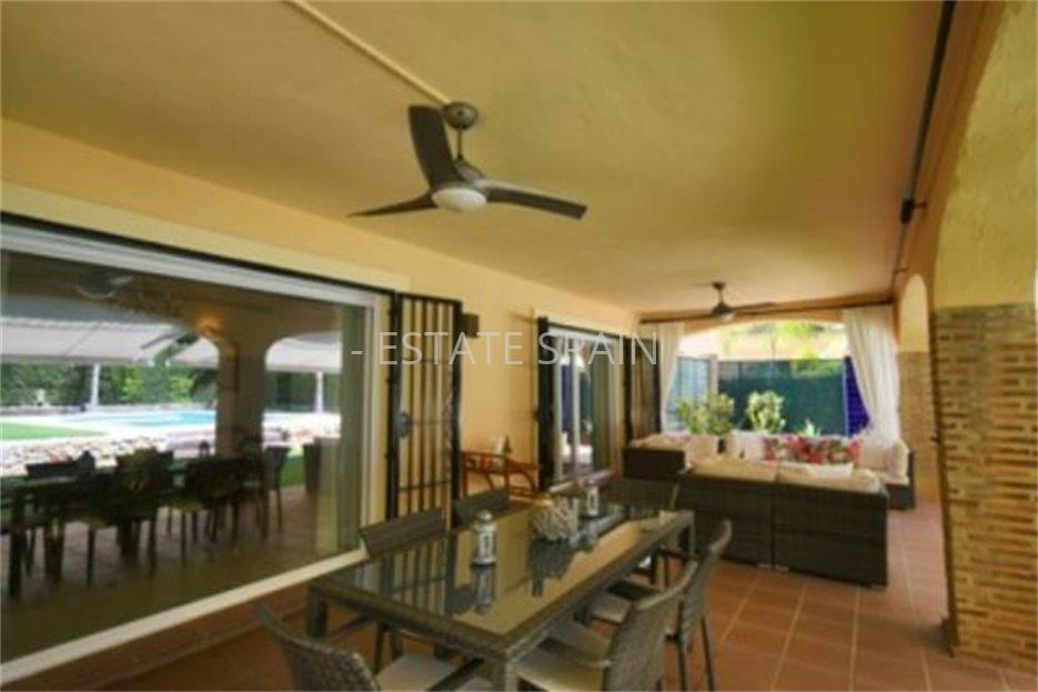 Вилла в Эльвирии 333 м2 №VL19117A7F5B  - Продажа - 4 large