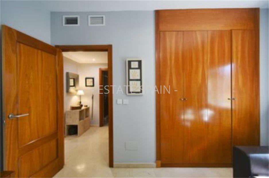 Вилла в Эльвирии 333 м2 №VL19117A7F5B  - Продажа - 23 large