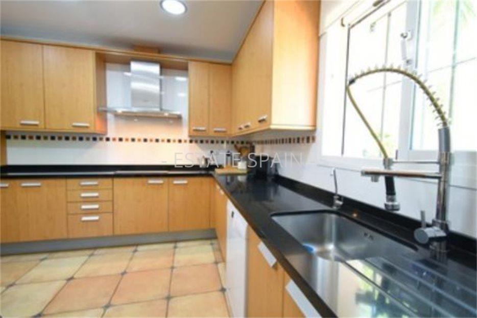 Вилла в Эльвирии 333 м2 №VL19117A7F5B  - Продажа - 17 large