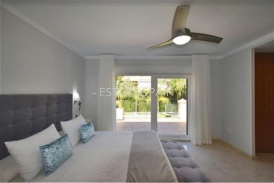 Вилла в Эльвирии 333 м2 №VL19117A7F5B  - Продажа - 8 large