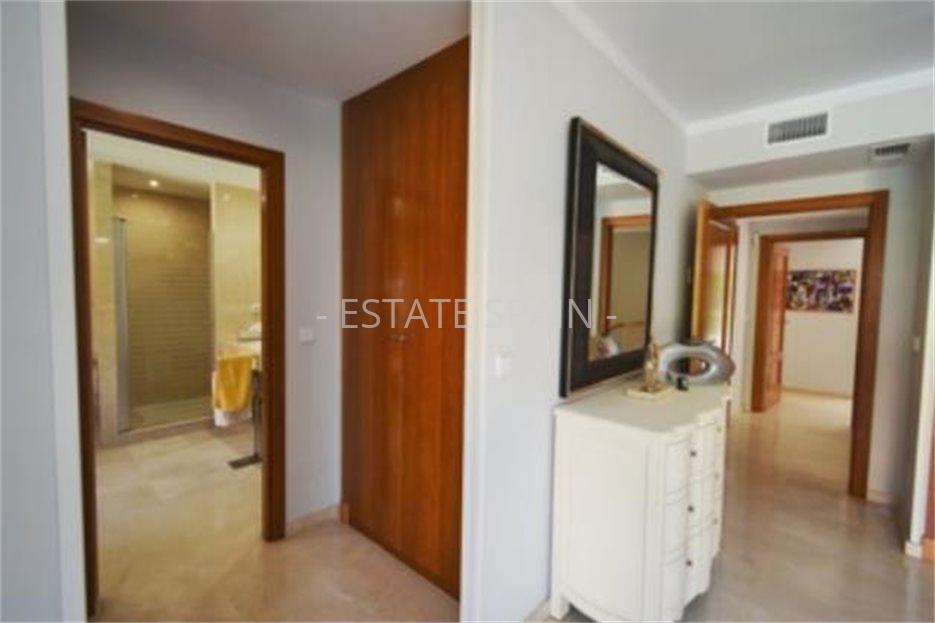 Вилла в Эльвирии 333 м2 №VL19117A7F5B  - Продажа - 12 large