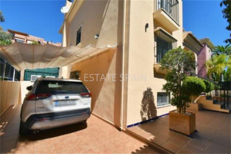 Вилла в Эльвирии 333 м2 №VL19117A7F5B  - Продажа - 58 large