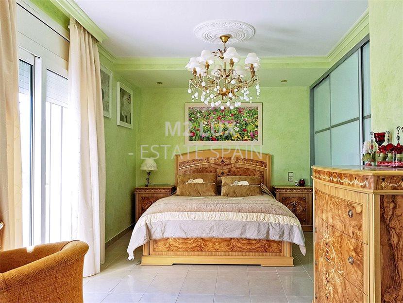 Вилла в Ллорет-де-Маре 224 м2 №VL1911189E988  - Продажа - 12 large