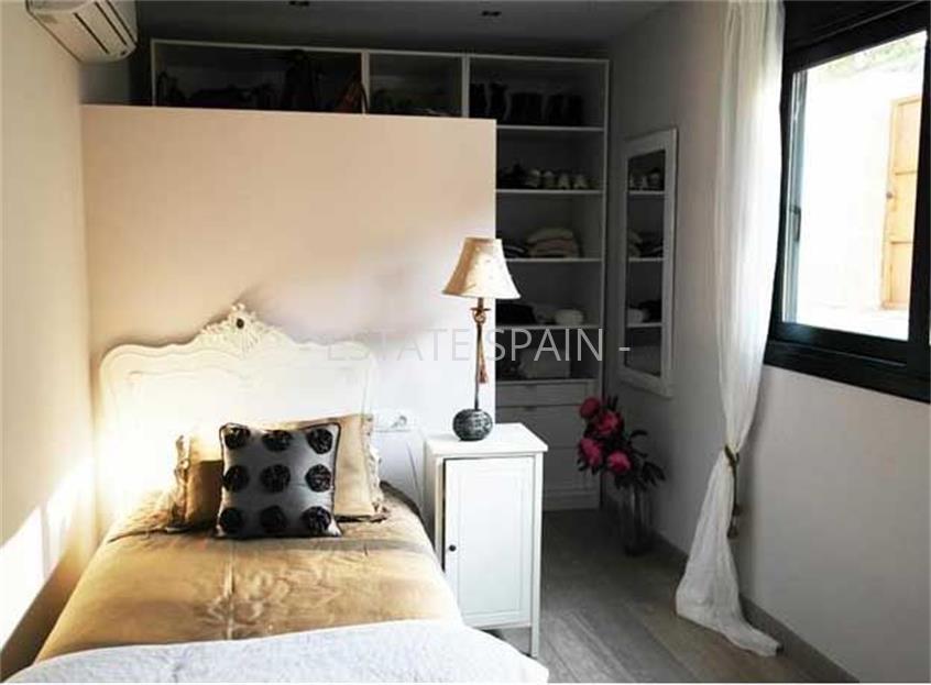 Шале в Сан-Андрес-де-Льеванерас 200 м2 №TAU1831F623  - Продажа - 6 large