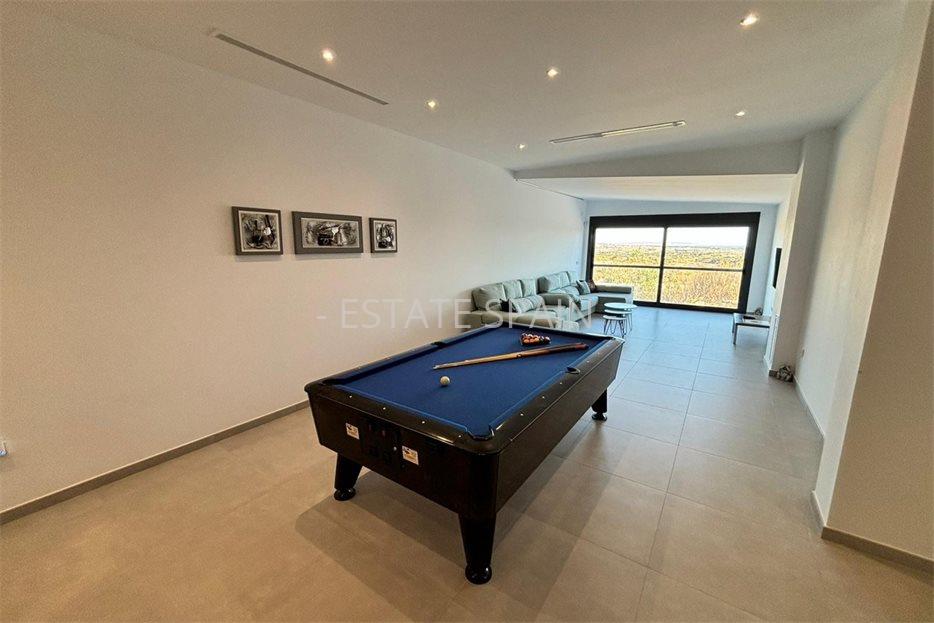 Вилла в Рохалесе 310 м2 №VL24864CE13  - Продажа - 35 large