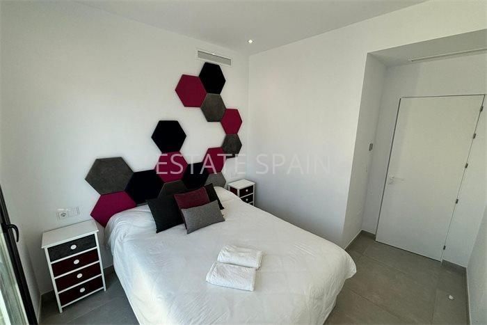 Вилла в Рохалесе 310 м2 №VL24864CE13  - Продажа - 17 preview