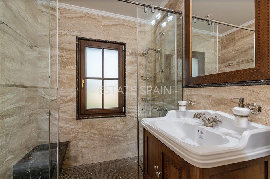 Вилла в Кальвия 520 м2 №VL21628D08D8  - Продажа - 27 large