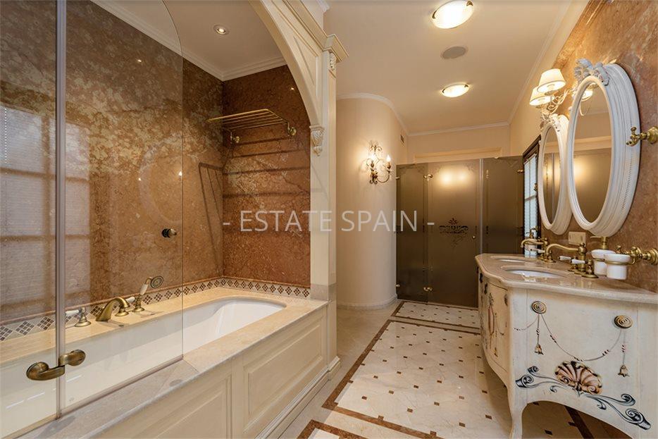 Вилла в Кальвия 520 м2 №VL21628D08D8  - Продажа - 25 large