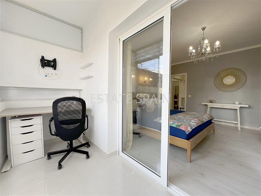 Апартаменты в Пуэрто-де-ла-Крус 69 м2 №ART24628BA75E  - Продажа - 18 large