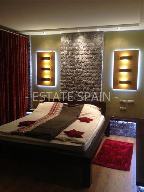 Дом в Эльвирии 258 м2 №VL19926830F3  - Продажа - 23 large