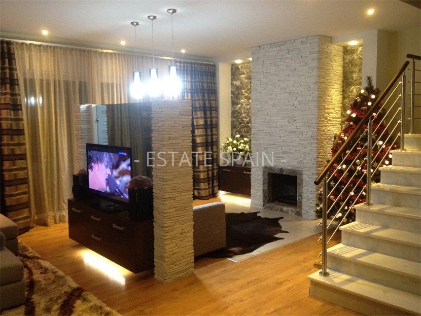 Дом в Эльвирии 258 м2 №VL19926830F3  - Продажа - 5 large