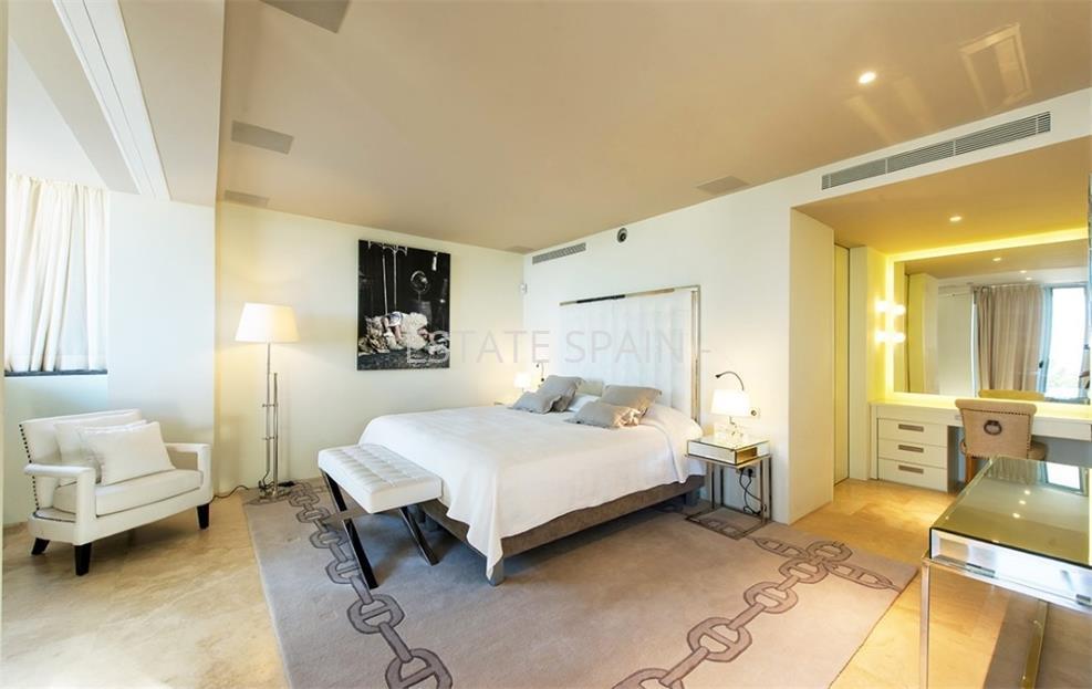 Замок в Рока-Льиса 480 м2 №VL1712144141  - Продажа - 12 large