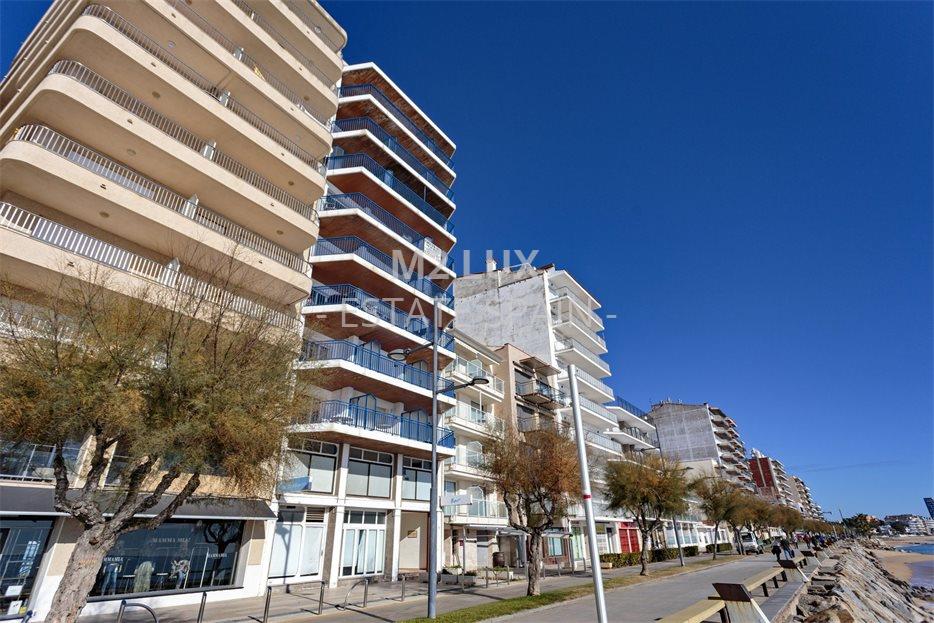 Апартаменты в Сан-Антони-де-Калонже 174 м2 №ART1911275BB91  - Продажа - 50 large