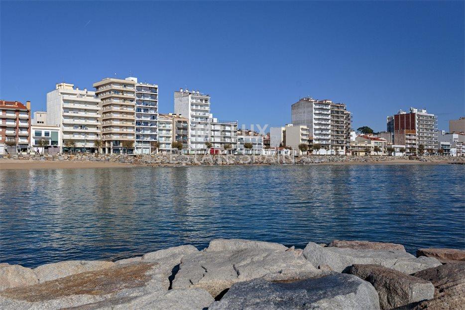 Апартаменты в Сан-Антони-де-Калонже 174 м2 №ART1911275BB91  - Продажа - 51 large