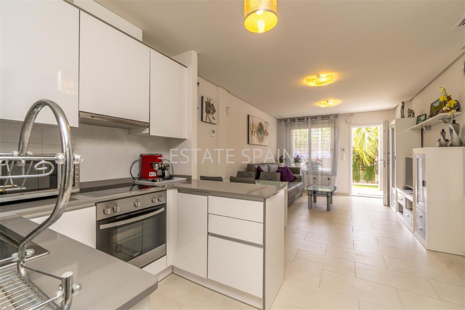 Таунхаус в Торревьехе 129 м2 №TAU185774E6  - Продажа - 19 large