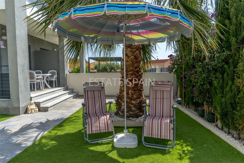 Таунхаус в Торревьехе 129 м2 №TAU185774E6  - Продажа - 3 large