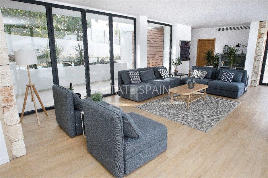 Вилла в Санта-Понсе 460 м2 №VL2410399567  - Аренда - 2 large