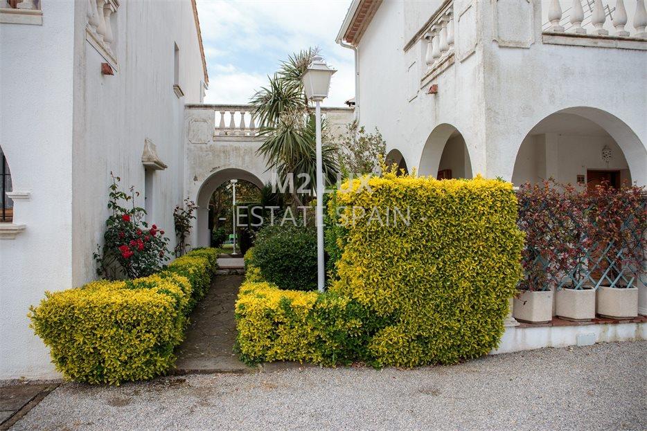 Таунхаус в Плайя-де-Аро 129 м2 №BL2034573AA  - Продажа - 28 large