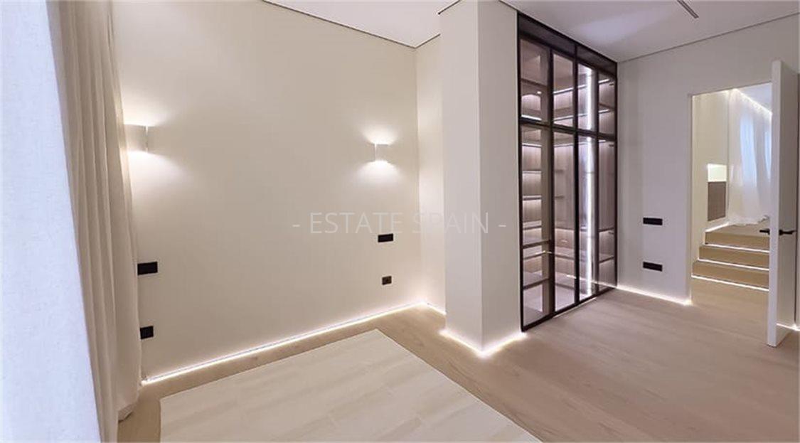 Апартаменты в Пальма-де-Майорка 120 м2 №ART25796B8AF  - Продажа - 4 large