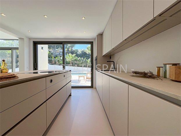 Вилла в Санта-Понсе 235 м2 №VL261239849A  - Продажа - 15 preview